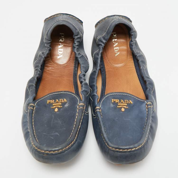 Pre Owned Prada Size 41 Blue Leather Scrunch Slip On Loafers 