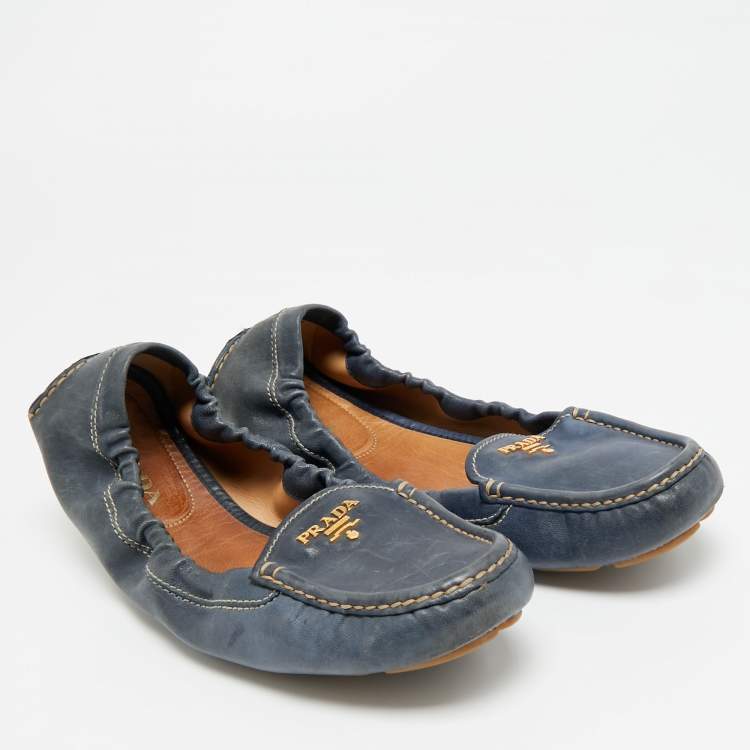 Pre Owned Prada Size 41 Blue Leather Scrunch Slip On Loafers 