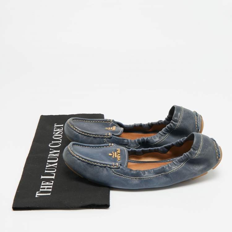 Pre Owned Prada Size 41 Blue Leather Scrunch Slip On Loafers 