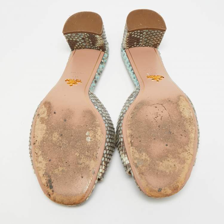 مملوكة مسبقًا Prada Size 41.5 Beige Python Leather Slide Sandals