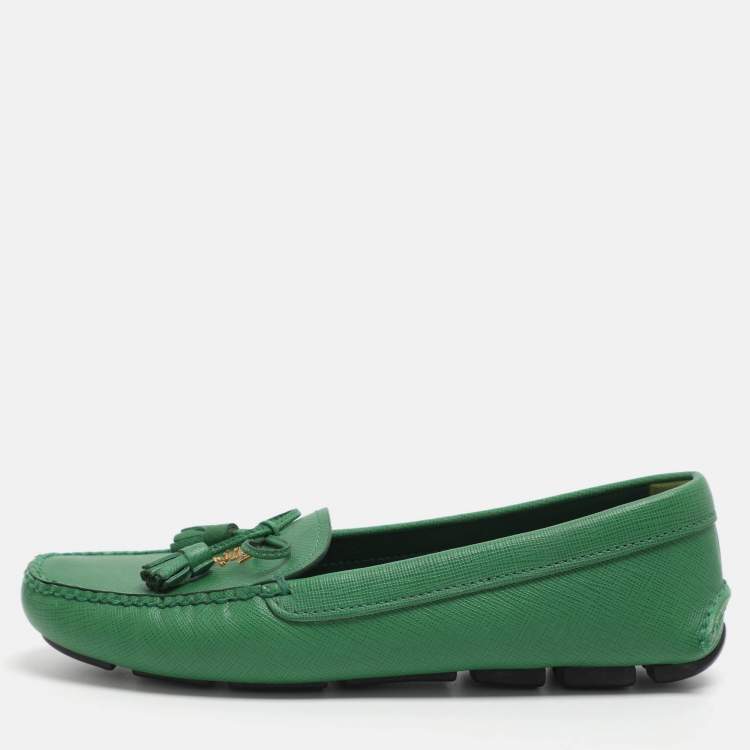 Pre Owned Prada Bow Size 36 Green Leather Loafers