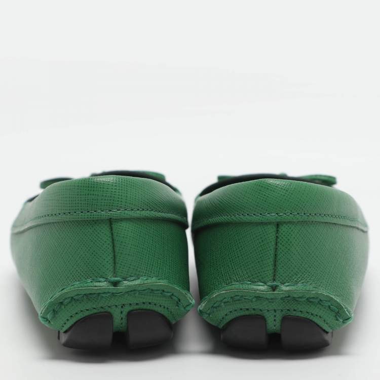 Pre Owned Prada Bow Size 36 Green Leather Loafers