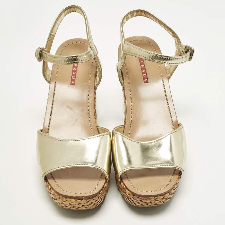 Pre Owned Prada Size 39.5 Gold Leather Platform Ankle Strap Sandals