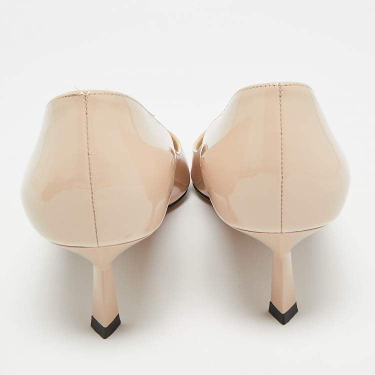 مملوكة مسبقًا Prada Size 40.5 Beige Patent Leather Pointed Toe Pumps