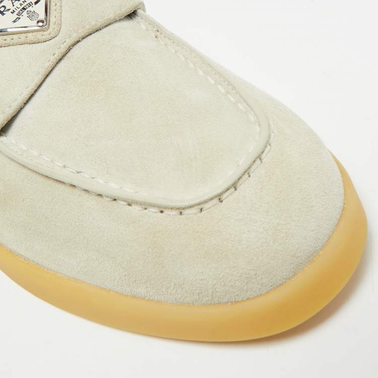 Pre Owned Prada Astral Size 40 Grey Suede Mules