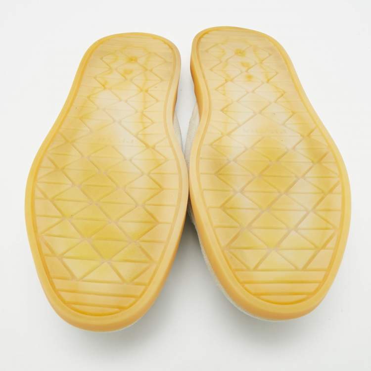 Pre Owned Prada Astral Size 40 Grey Suede Mules