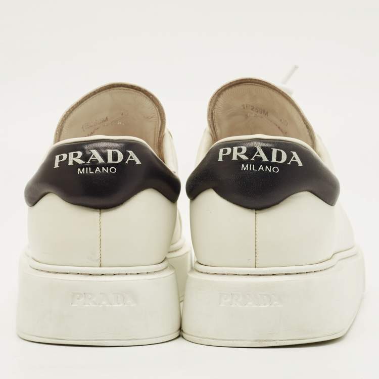 Pre Owned Prada Size 40 White/Black Leather Low Top Sneakers