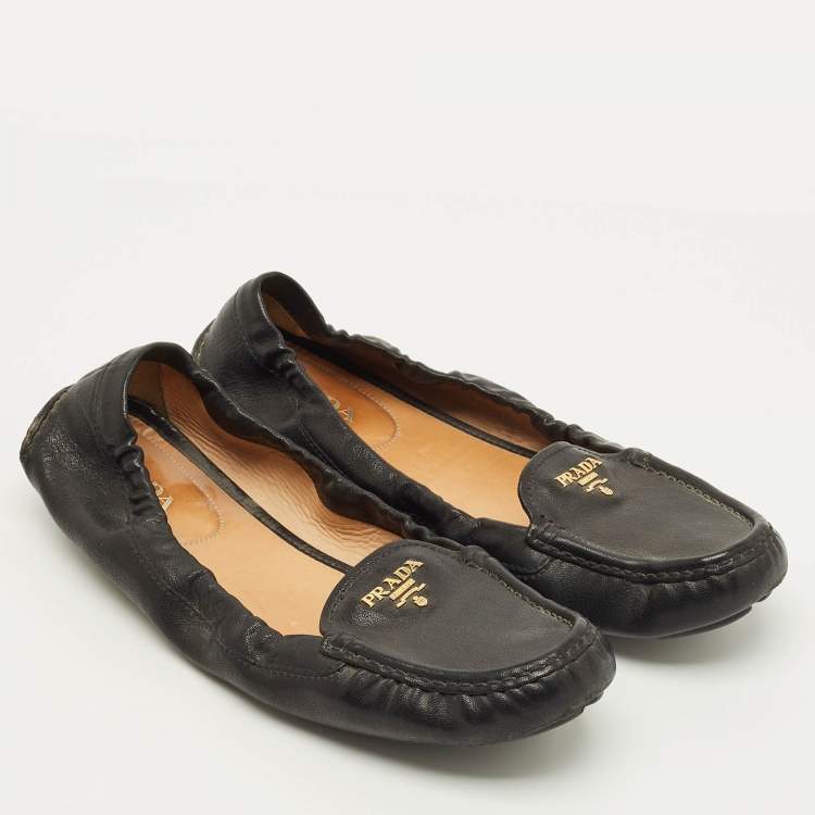 Pre Owned Prada Size 41 Black Leather Logo Embellished Loafers