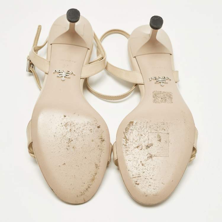 Pre Owned Prada Size 37 Beige Patent Leather Ankle Strap Sandals