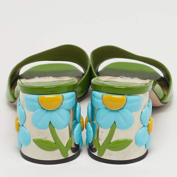 Pre Owned Prada Size 38.5 Green Patent Leather Slide Sandals