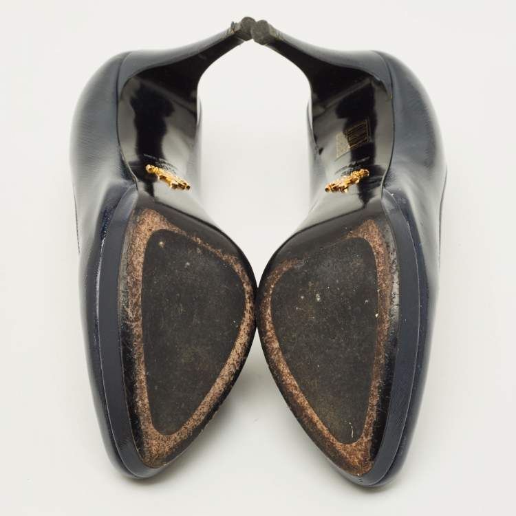 مملوكة مسبقًا Prada Size 39.5 Navy Blue Saffiano Leather Platform Pumps