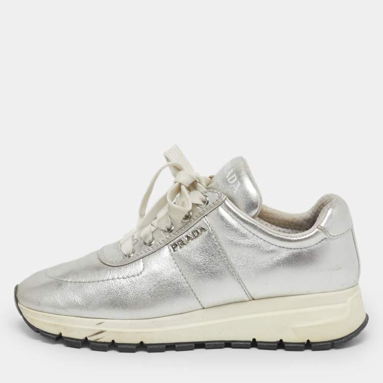 مملوكة مسبقًا Prada Size 36.5 Silver Leather Lace Up Sneakers