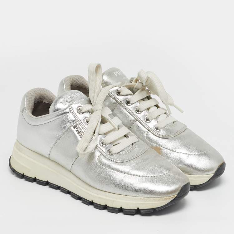 مملوكة مسبقًا Prada Size 36.5 Silver Leather Lace Up Sneakers