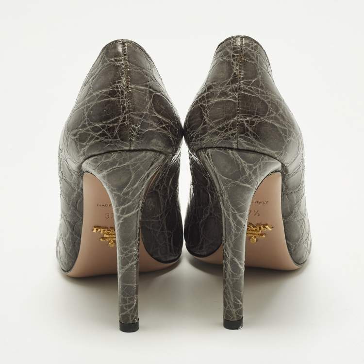 Pre Owned Prada Size 37.5 Grey Croc Embossed Leather Pumps