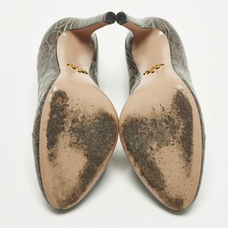 Pre Owned Prada Size 37.5 Grey Croc Embossed Leather Pumps