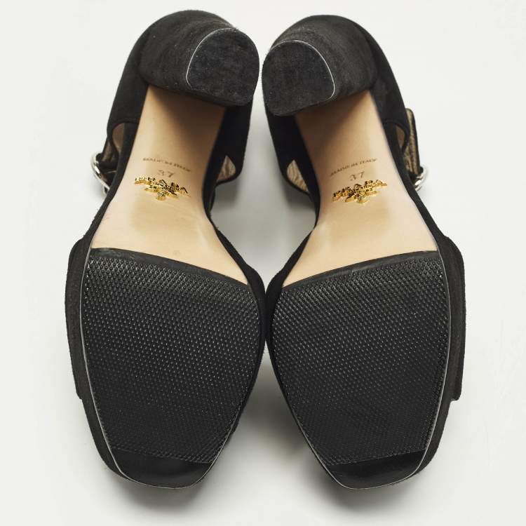 مملوكة مسبقًا Prada Size 37 Black Suede Ankle Strap Sandals
