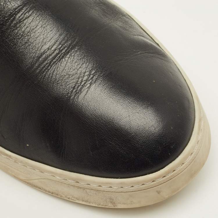 Pre Owned حذاء رياضي برادا سبورت جلد أسود مزخرف سبايكز سليب أون مقاس 41