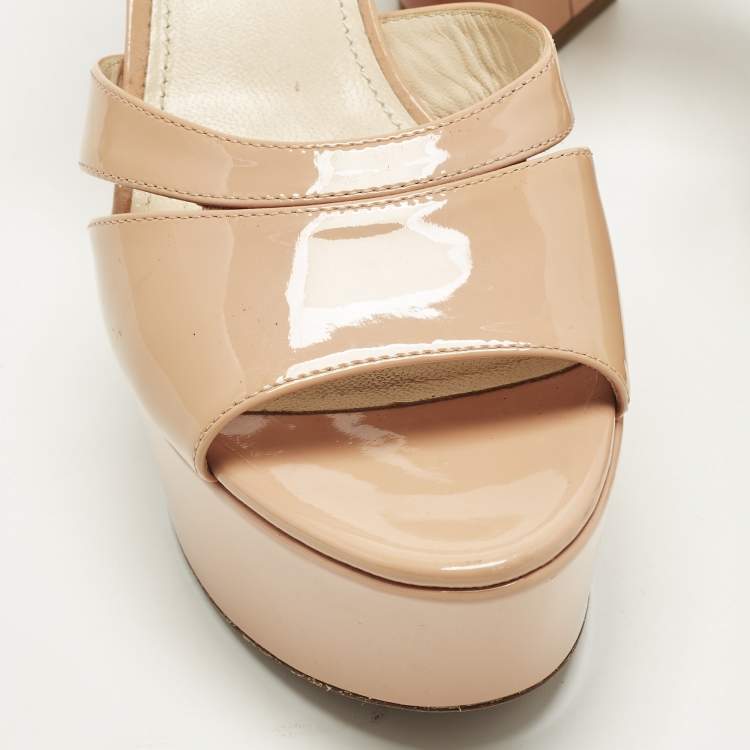 Pre Owned Prada Size 39.5 Beige Patent Leather Platform Block Heel Ankle Strap Sandals
