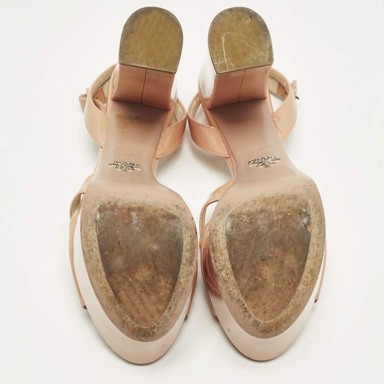 Pre Owned Prada Size 39.5 Beige Patent Leather Platform Block Heel Ankle Strap Sandals