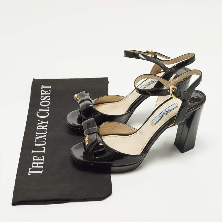 Pre Owned Prada Size 36 Black Patent Leather Ankle Strap Sandals