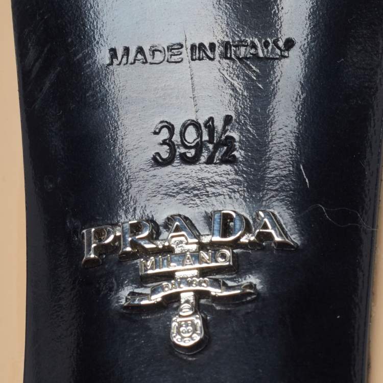 Pre Owned Prada Size 39.5 Beige Patent Leather Pointed Toe  Pumps