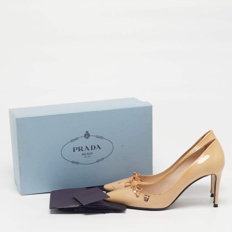 Pre Owned Prada Size 39.5 Beige Patent Leather Pointed Toe  Pumps