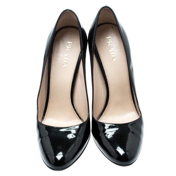 Pre Owned Prada Black Patent Leather Pumps Size 37.5