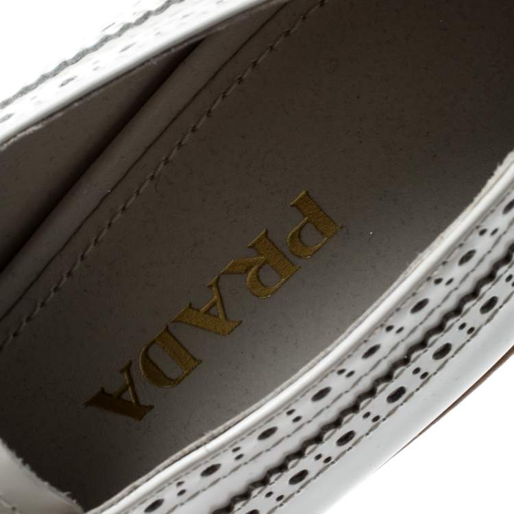 Pre Owned Prada White/Green Brogue Leather Platform Wingtip Lace Up Derby Size 38