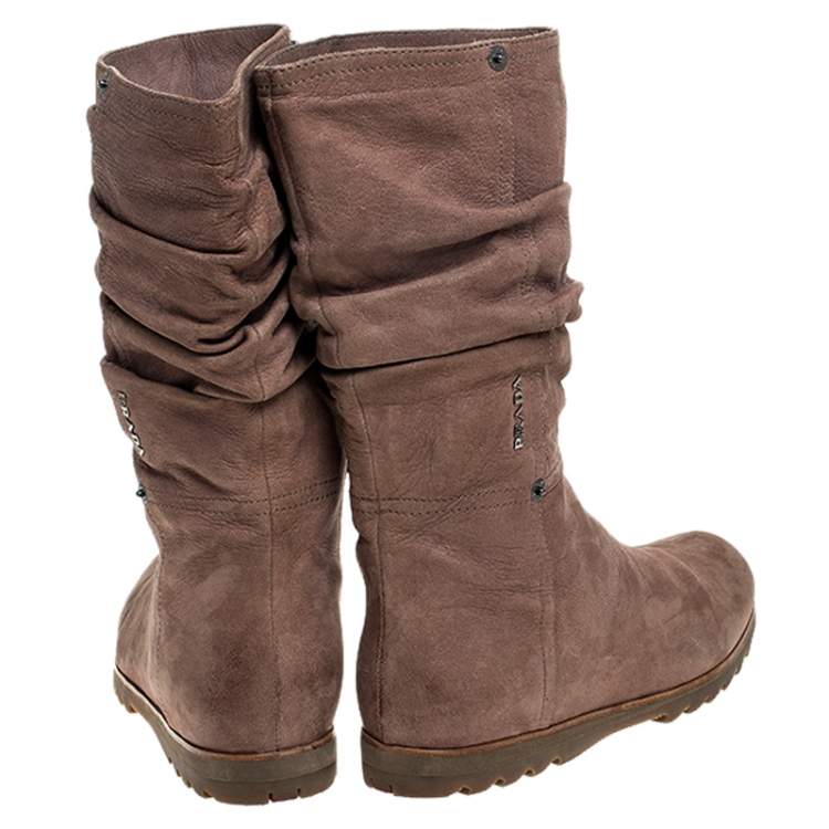 مملوكة مسبقًا Prada Sport Beige Textured Nubuck Slouch Mid Calf Flat Boots Size 38