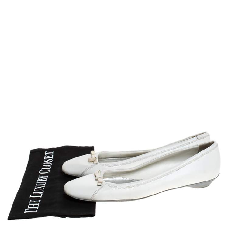 Pre Owned Prada White Leather Bow Ballet Flats Size 39