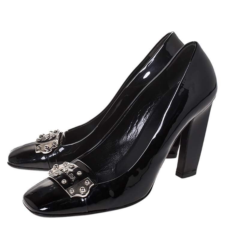 Pre Owned Prada Black Patent Leather Logo Detail Pumps Size 38