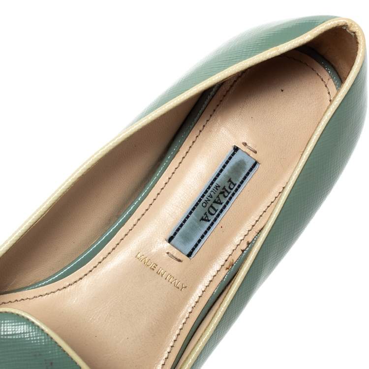 Pre Owned Prada Blue Patent Saffiano Leather Smoking Slippers Size 38.5