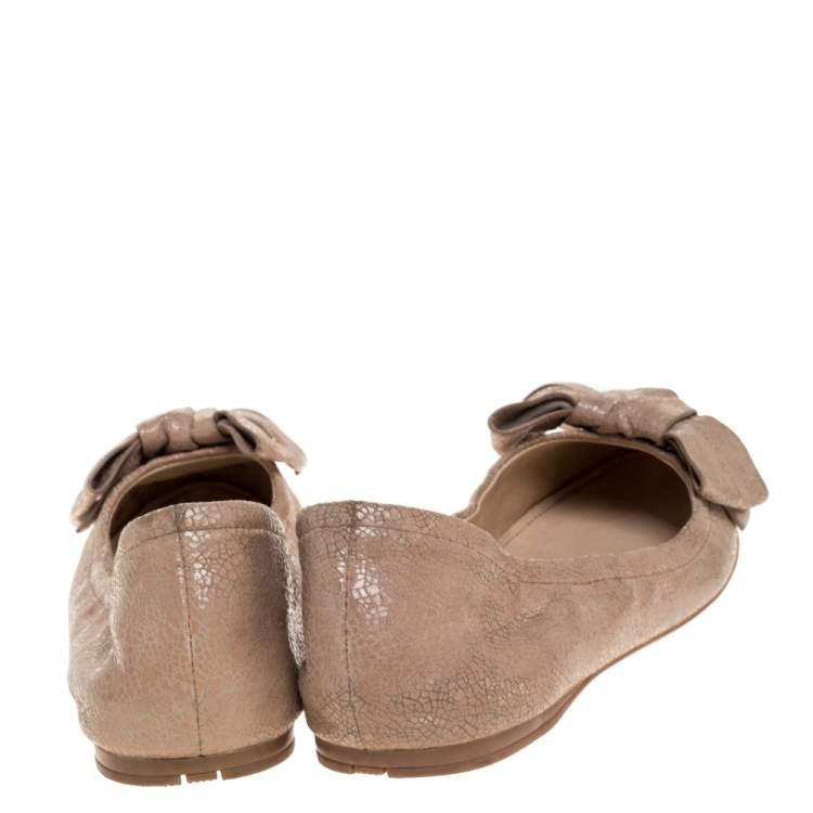 Pre Owned Prada Beige Textured Leather Bow Ballet Flats Size 37