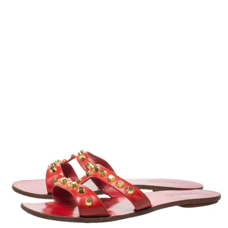 Pre Owned Prada Red Patent Leather Studded Flat Slides Size 39