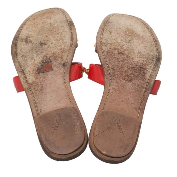 Pre Owned Prada Red Patent Leather Studded Flat Slides Size 39