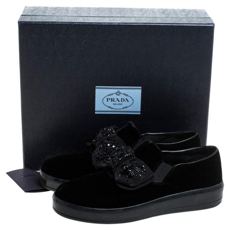 Pre Owned Prada Black Velvet Crystal Embellished Bow Slip On Sneakers Size 38.5