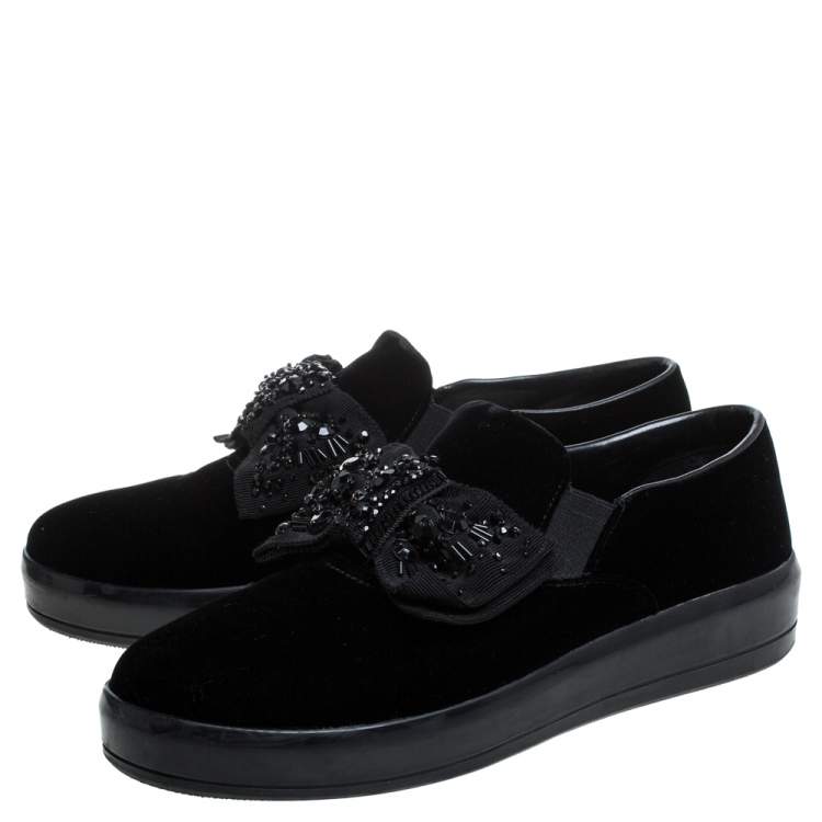 Pre Owned Prada Black Velvet Crystal Embellished Bow Slip On Sneakers Size 38.5