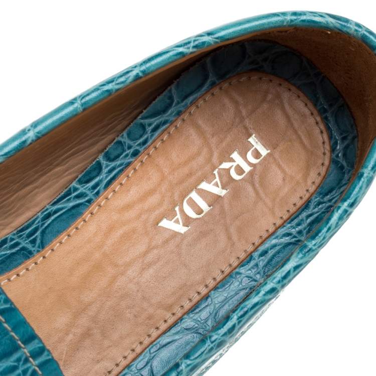 Pre Owned Prada Blue Crocodile Leather Bow Slip On Loafers Size 39