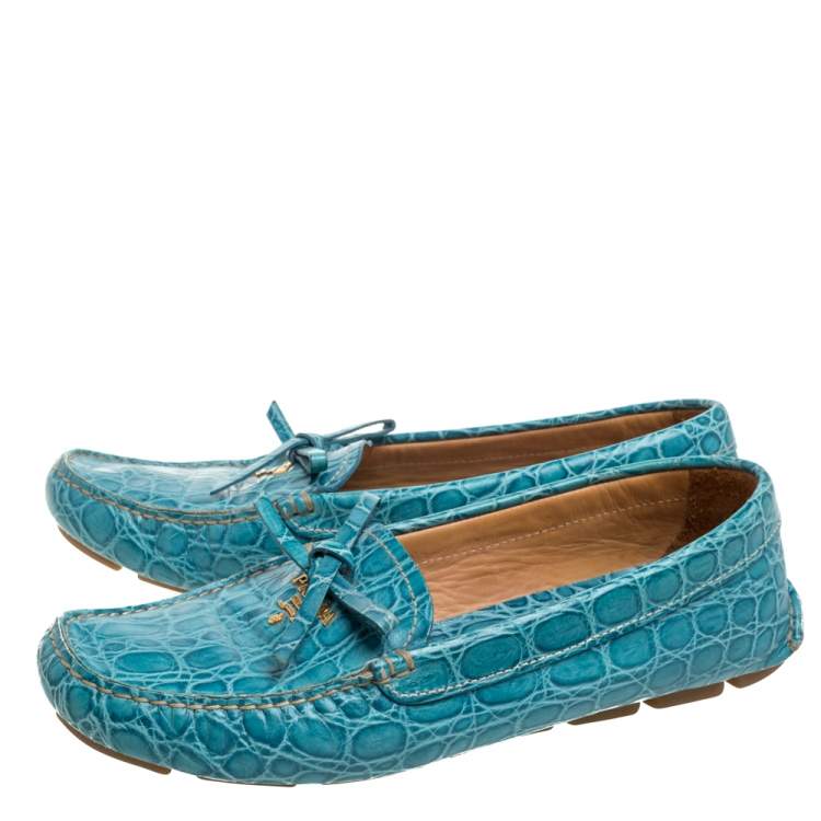Pre Owned Prada Blue Crocodile Leather Bow Slip On Loafers Size 39