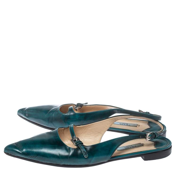 Pre Owned Prada Green Patent Leather Cut Out Buckle Slingback Flat Sandals Size 37.5