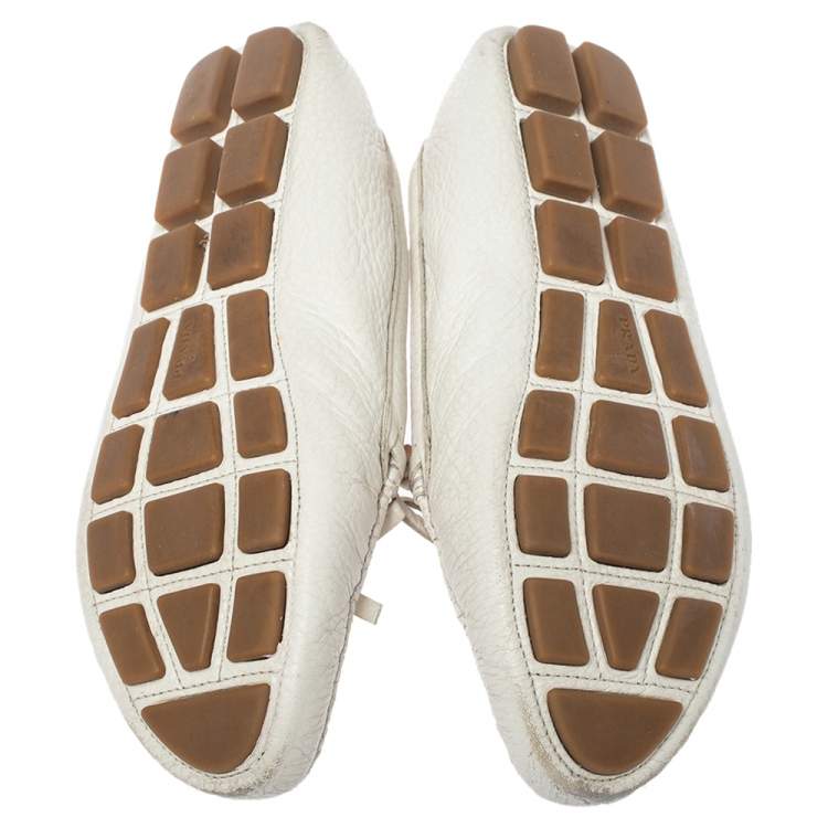 Pre Owned Prada White Leather Bow Loafers Size 37.5