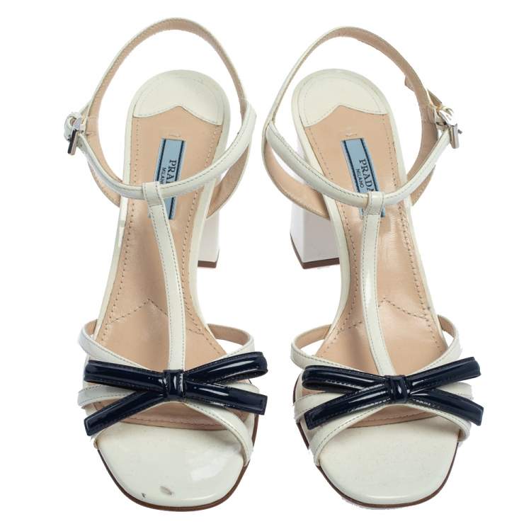 Pre Owned Prada White/Blue Patent Leather Bow T-strap Sandals Size 39.5