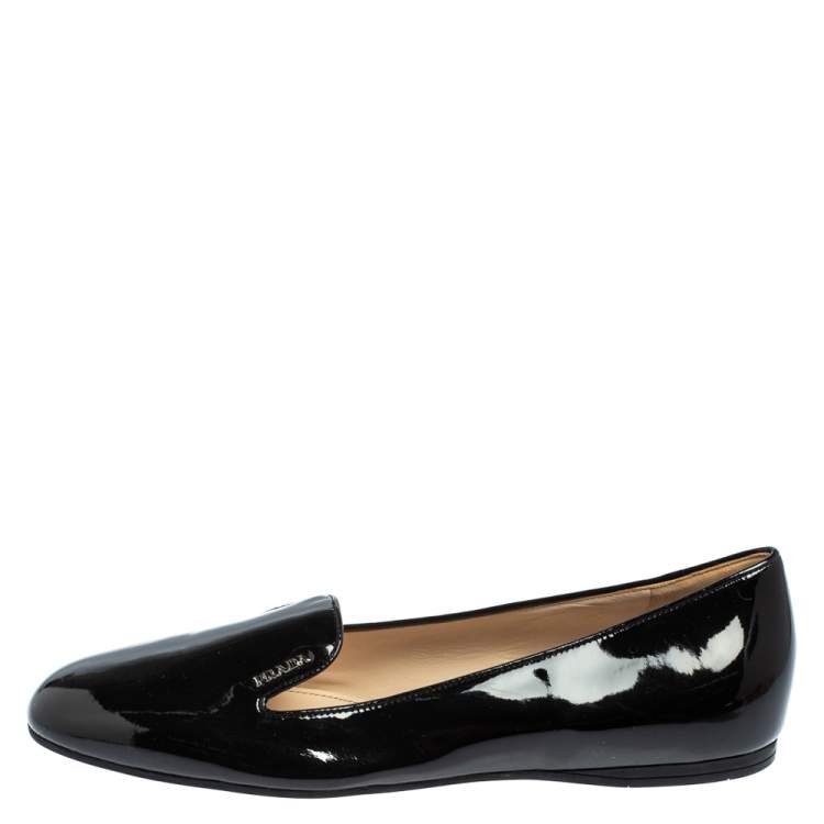 Pre Owned Prada Black Patent Leather Loafers Size 41