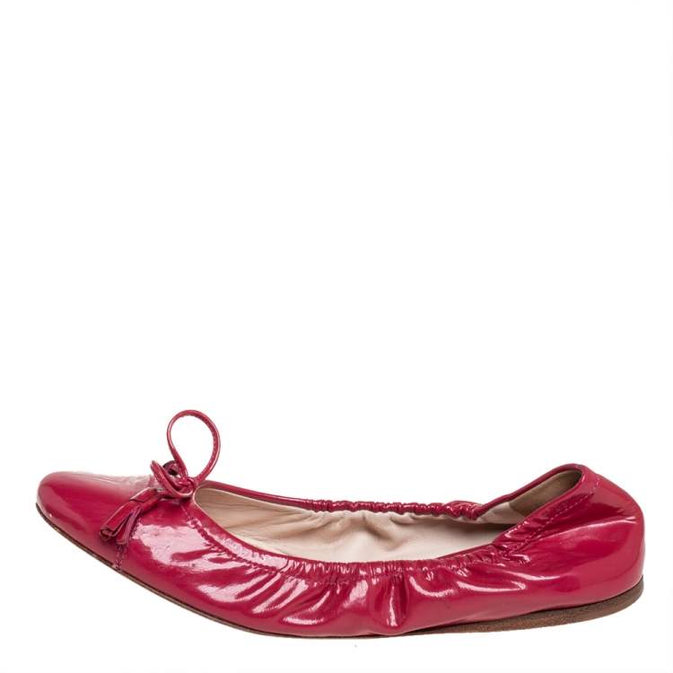 Prada Pink Patent Leather Tassel Bow Scrunch Ballet Flats Size 35 Prada