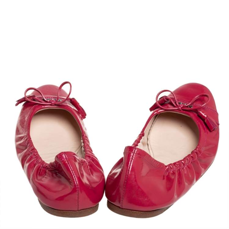 Pre Owned Prada Pink Patent Leather Tassel Bow Scrunch Ballet Flats Size 35