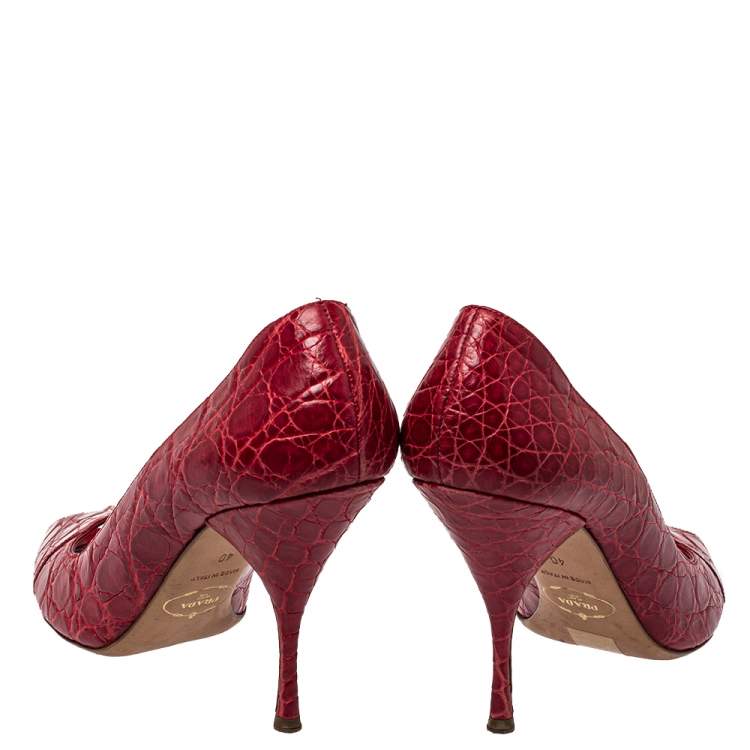 Pre Owned Prada Red Embossed Leather Peep Toe Pumps Size 40