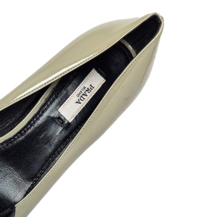 Pre Owned Prada Olive Green Patent Leather Pointed Toe Pumps Size 38