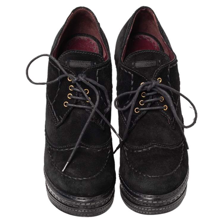 Pre Owned Prada Black Suede Platform Lace Up Booties Size 38.5