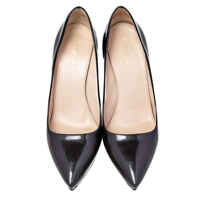 Pre Owned Prada Metallic Grey/Black Patent Leather Pointed Toe Pumps Size 37.5