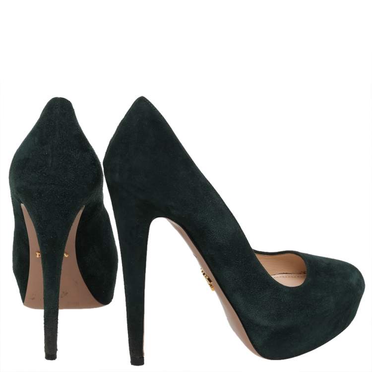 مملوكة مسبقًا Prada Green Suede Platform Pumps Size 36